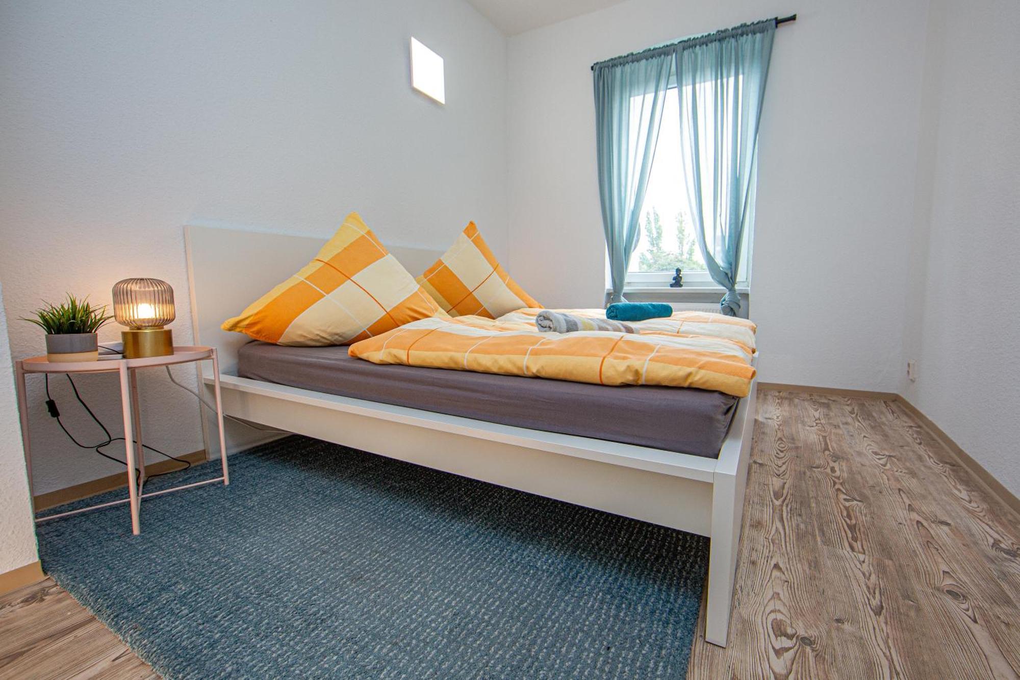 Grossraum-Apartments Mit 2Sz, Wz, Kueche, Smart-Tv, Parken, Etc Erfurt Ngoại thất bức ảnh