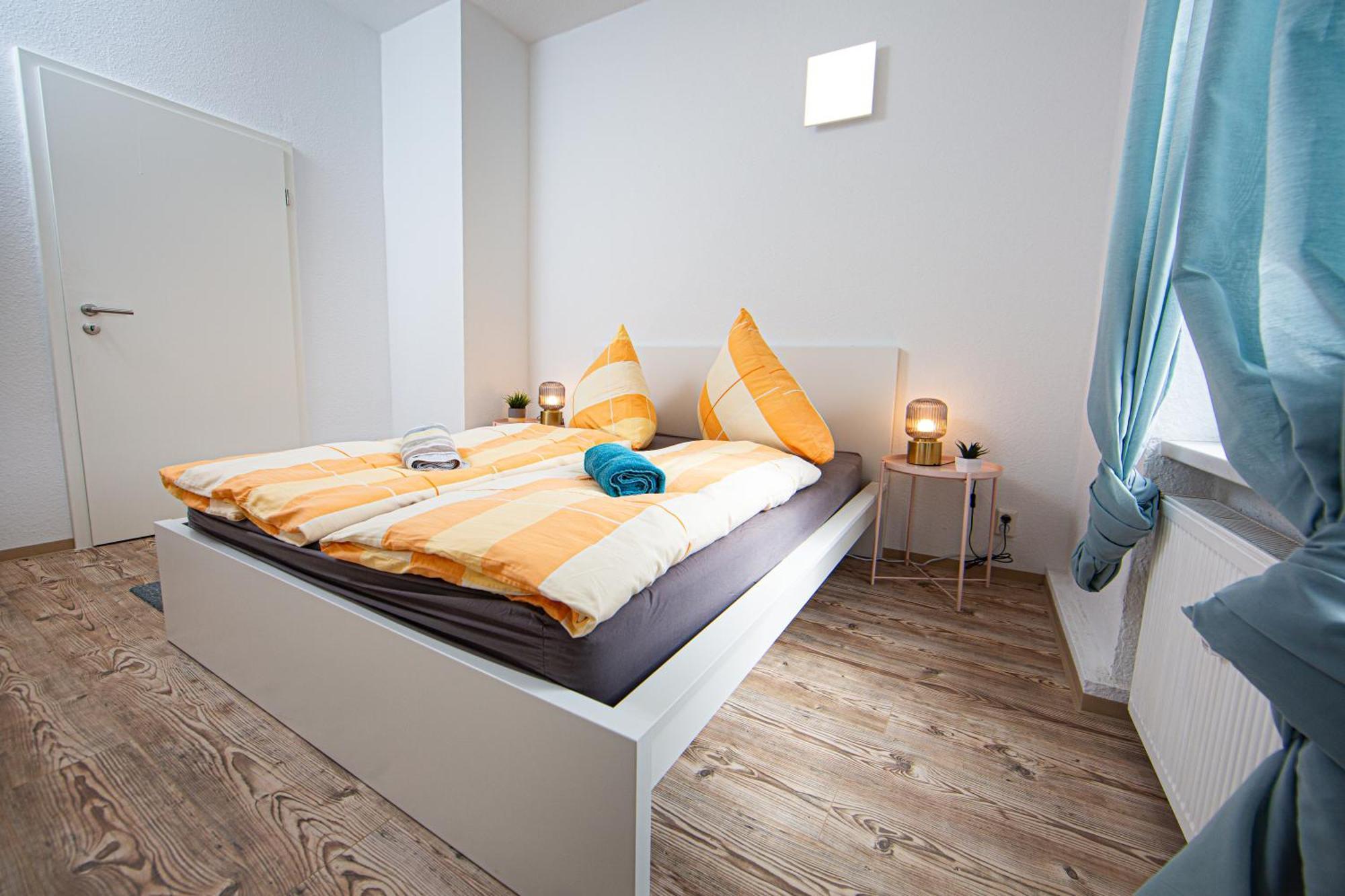 Grossraum-Apartments Mit 2Sz, Wz, Kueche, Smart-Tv, Parken, Etc Erfurt Phòng bức ảnh