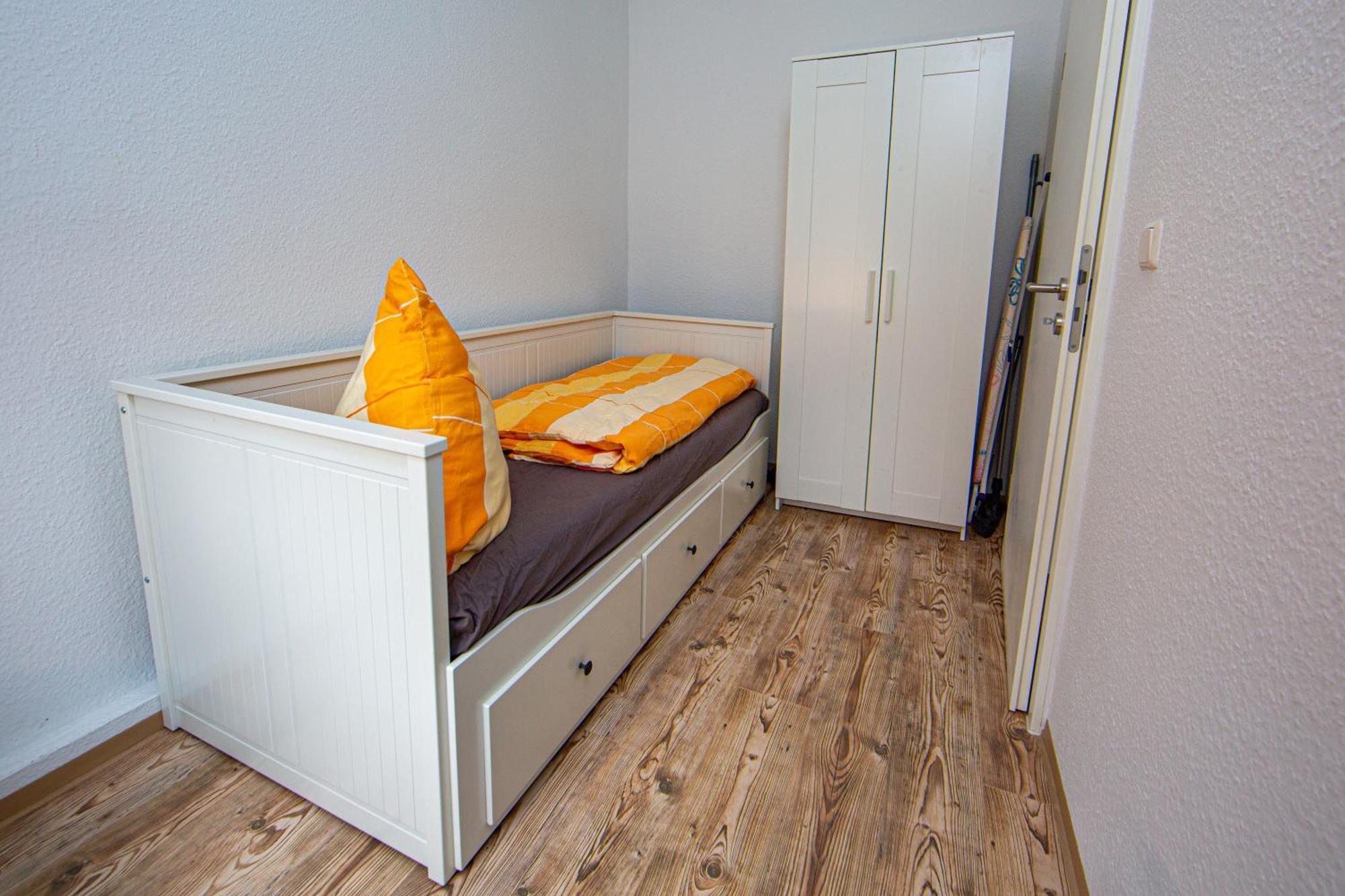 Grossraum-Apartments Mit 2Sz, Wz, Kueche, Smart-Tv, Parken, Etc Erfurt Phòng bức ảnh